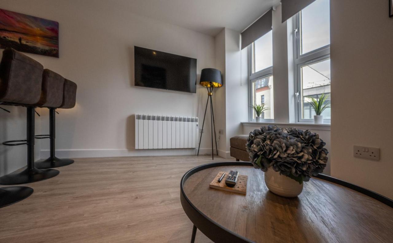 Mrs Watermelon Apartment Fort William Bagian luar foto